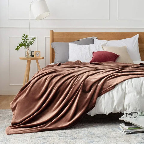 Super soft luxurious pure color plush blanket microfiber blanket flannel blanket